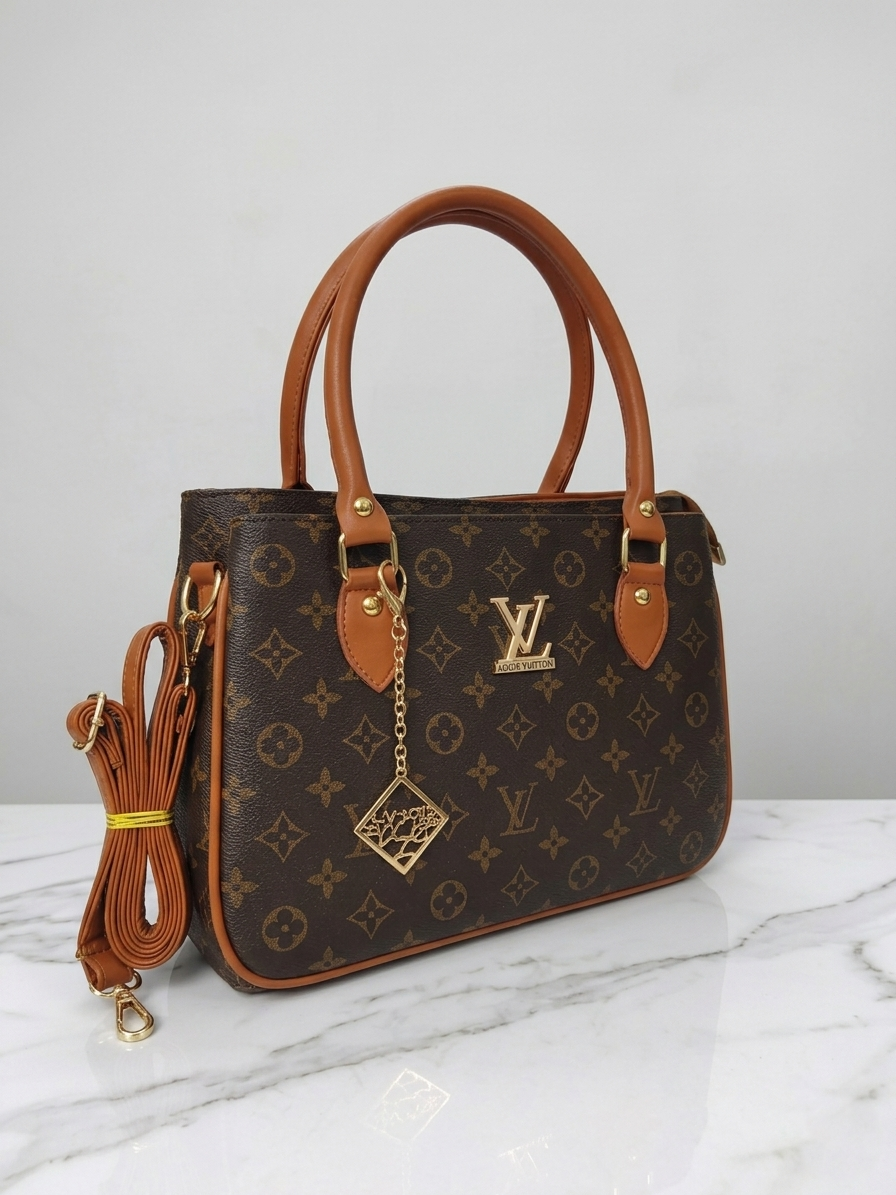 شنطه LV